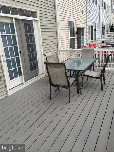 4202 Potomac Highlands Cir unit 23, Triangle, VA 22172 - photo 3