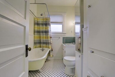 1448 Columbia St, Houston, TX 77008 - photo 6