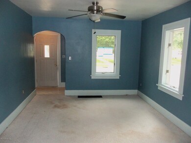 07 living room