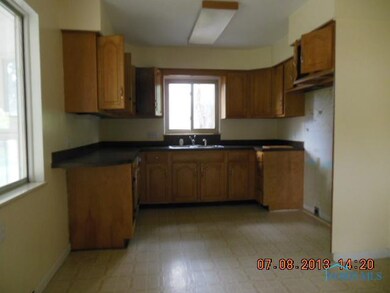 2657 Nash Rd, Toledo, OH 43613 - photo 4