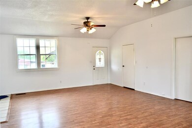 411 William St, Pottsboro, TX 75076 - photo 5