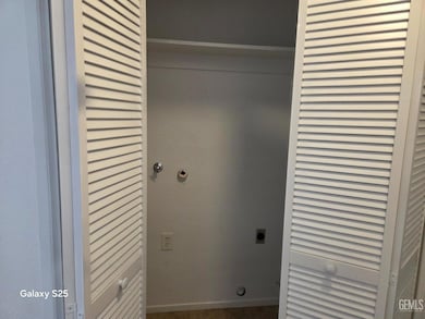 4600 Beechwood St unit 93, Bakersfield, CA 93309 - photo 6