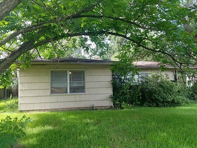 7702 Hereford St, Houston, TX 77087 - photo 6