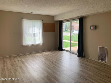 9 Newport Ct unit 231, Brick, NJ 08724 - photo 2