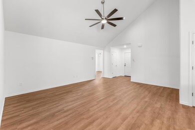 2309 Woodview Trail, Granbury, TX 76048 - photo 3