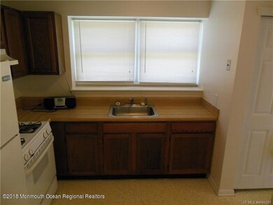 28 N Indian Valley Ct, Little Egg Harbor Township, NJ 08087 - photo 5