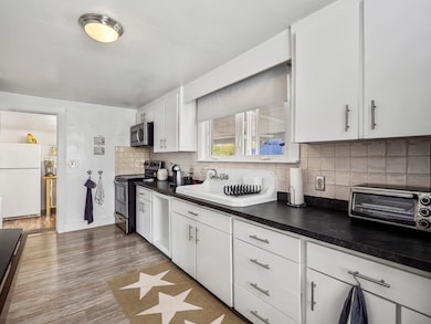 41 Torrington Rd, Fairhaven, MA 02719 - photo 5