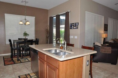 Kitchen-Island w/Undermount SS Sink