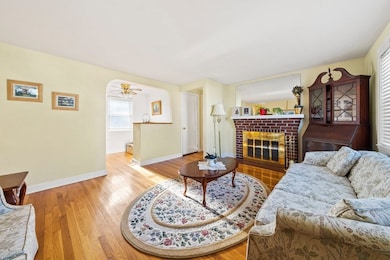 10 Ellen Ave, Weymouth, MA 02188 - photo 6
