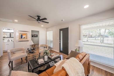 213 S Line St, Weatherford, TX 76086 - photo 7