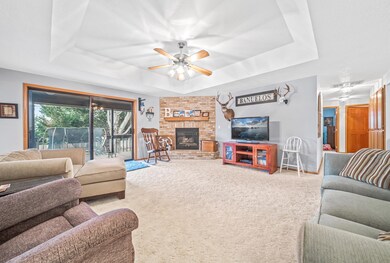 1221 Paulita Dr, Medford, OR 97504 - photo 4