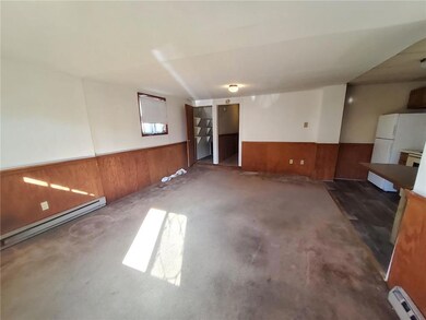 120 S 2nd St unit D, Lehighton, PA 18235 - photo 3