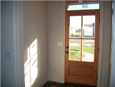Front Door/Foyer Area