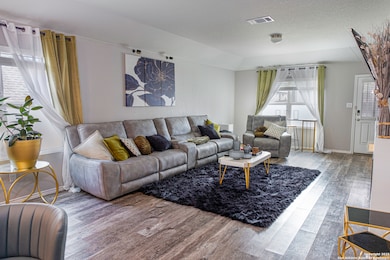 234 Fernwood Dr, Schertz, TX 78108 - photo 3