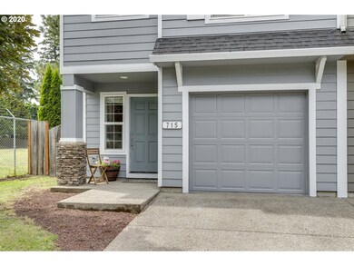 715 N Pine St, Canby, OR 97013 - photo 3