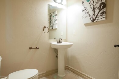 Golf home for sale Grand Junction Co Tan