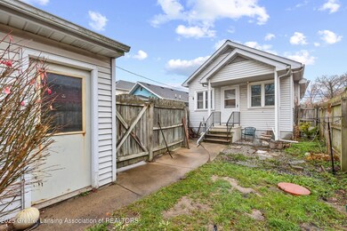 721 Clark St, Lansing, MI 48906 - photo 5
