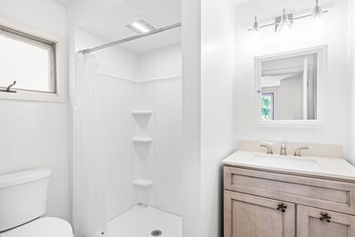 70 Princeton St, Gardner, MA 01440 - photo 5