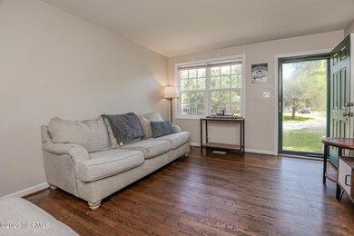 416 Maple St, Jacksonville, NC 28540 - photo 5