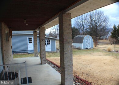 111 Pine St, Petersburg, WV 26847 - photo 7