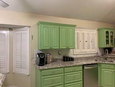 14012 Tuckey Ln, Horizon City, TX 79928 - photo 6