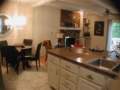 1440 Carlton Ave NE, Grand Rapids, MI 49505 - photo 4