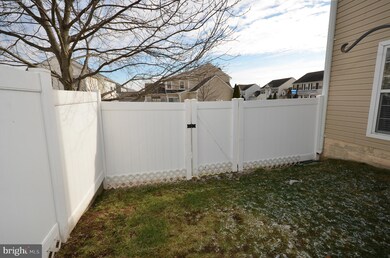 43294 Ardmore St, Ashburn, VA 20147 - photo 3