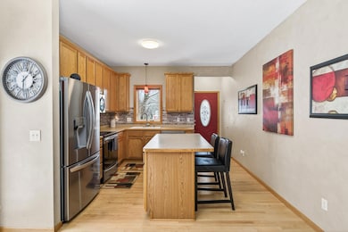 20607 Keystone Ave, Lakeville, MN 55044 - photo 4