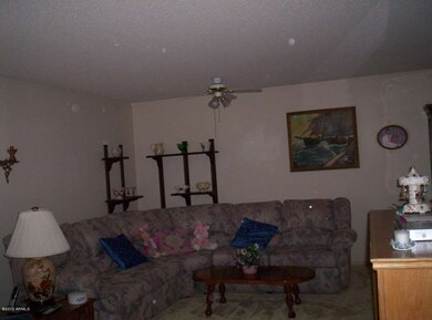 10725 W Santa fe Dr, Sun City, AZ 85351 - photo 5