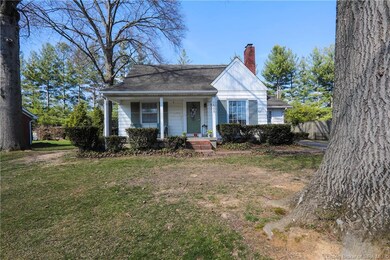 1588 Meadow Ln, New Albany, IN 47150 - photo 2