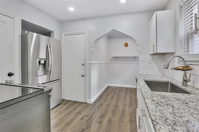 4850 Grayton St, Detroit, MI 48224 - photo 7