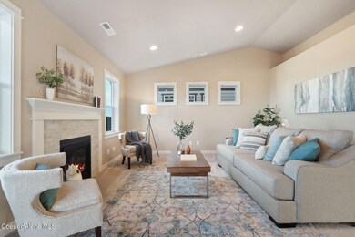 Snowbrush - Living Room 2
