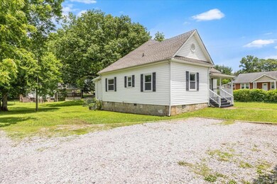 1 W 10th St, Chickamauga, GA 30707 - photo 2