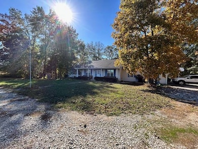 5272 Red Hills Ln, Sumner, IL 62466 - photo 3