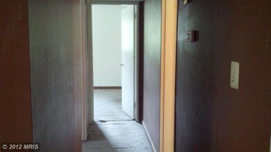 210 43rd Rd NE unit 101, Washington, DC 20019 - photo 3