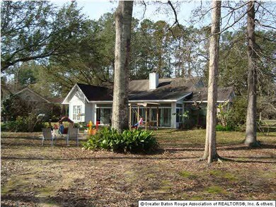 Another view of the large yard!