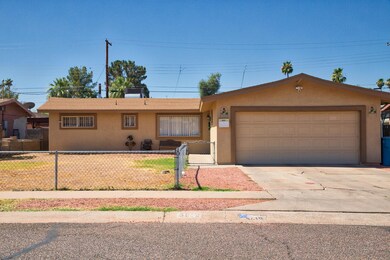 3619 W Diana Ave, Phoenix, AZ 85051 - photo 2