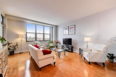 3140 N Sheffield Ave unit 504, Chicago, IL 60657 - photo 2