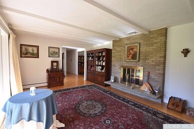 54 Cedar Ln, Rhinebeck, NY 12572 - photo 4