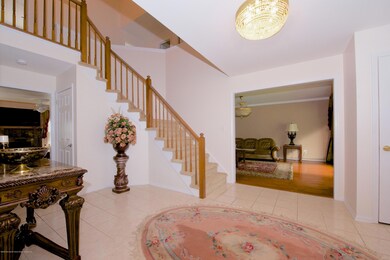 5 Elisa Ct, Manalapan 3