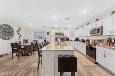 2845 Mariner Turquoise Ln unit 2, Las Vegas, NV 89183 - photo 6