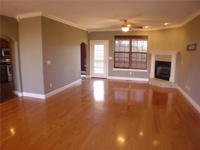 73 Pimlico Dr, Bella Vista, AR 72715 - photo 2