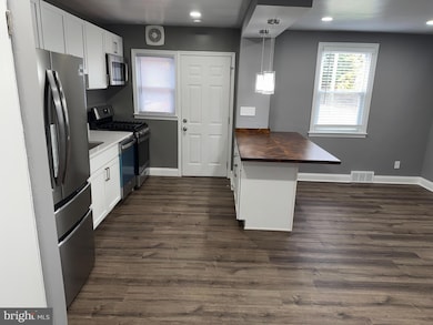 4433 Old Frederick Rd, Baltimore, MD 21229 - photo 4