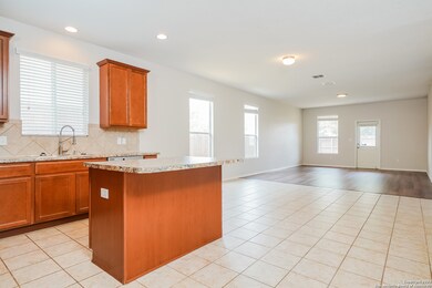 8827 Silver City, San Antonio, TX 78254 - photo 5