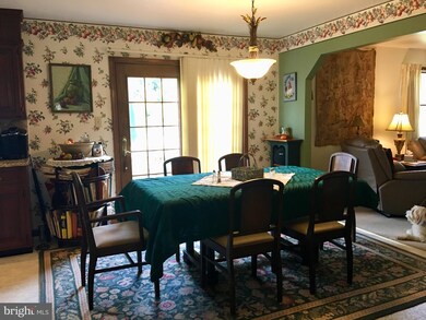 2765 Fillmore Dr, Chambersburg, PA 17201 - photo 6