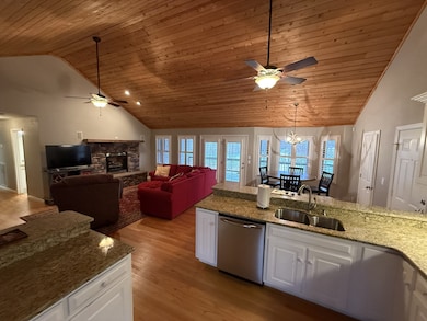 107 Chickory Ln, Monteagle, TN 37356 - photo 7