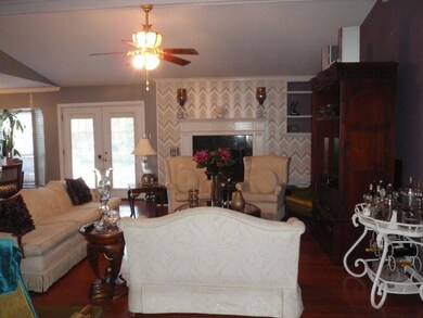 1300 N Sugar Ridge Rd, La Place, LA 70068 - photo 2