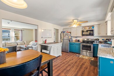 20 Bellevue St, Manchester, NH 03103 - photo 5