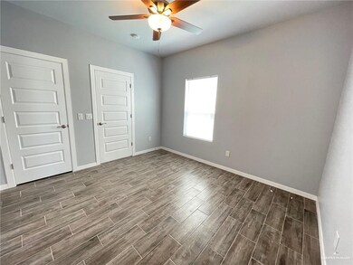 1514 Quitaca Dr unit 4, Edinburg, TX 78541 - photo 3