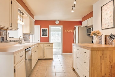 442 Pako Ave, Keene, NH 03431 - photo 7